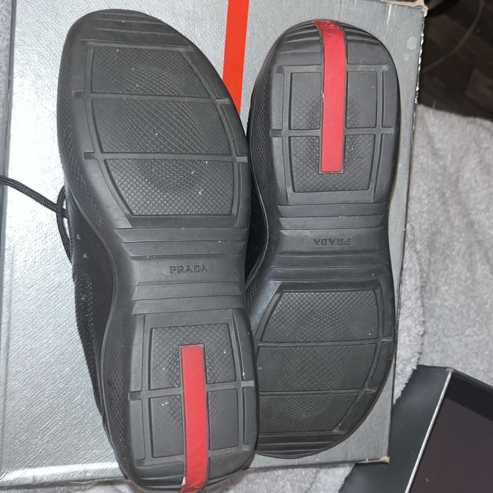 100% authentic - Picture 3 of 4